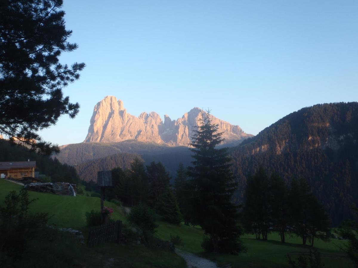 Albergo Somont Ortisei Exterior foto